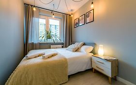 Warsaw Concierge Silver Apartment